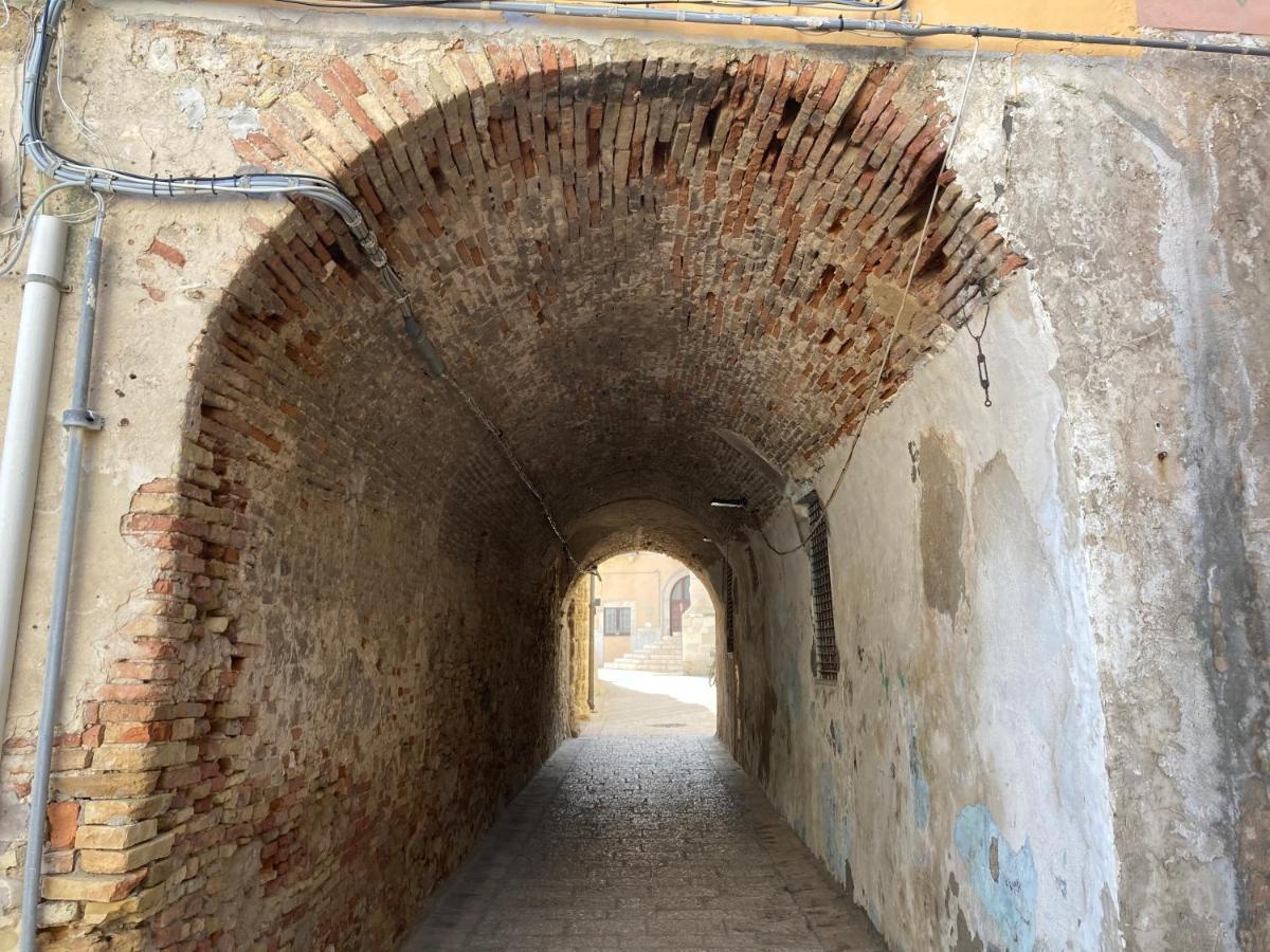 Casa Museo - Dimora Stephanus Termoli Kültér fotó